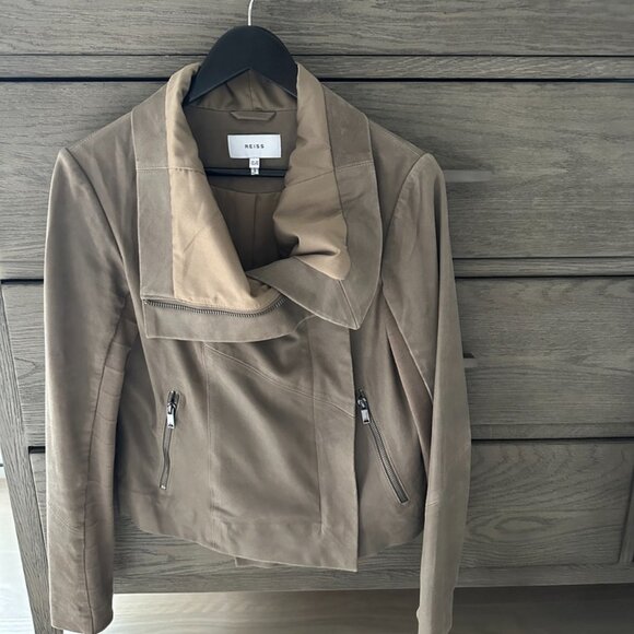 NWT REISS Rae Rib Sleeve Leather Jacket In Stone - Picture 8 of 12